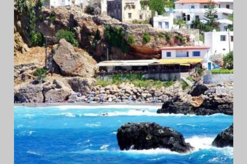 Great Sea-View Apartment. Хора-Сфакион Экстерьер фото